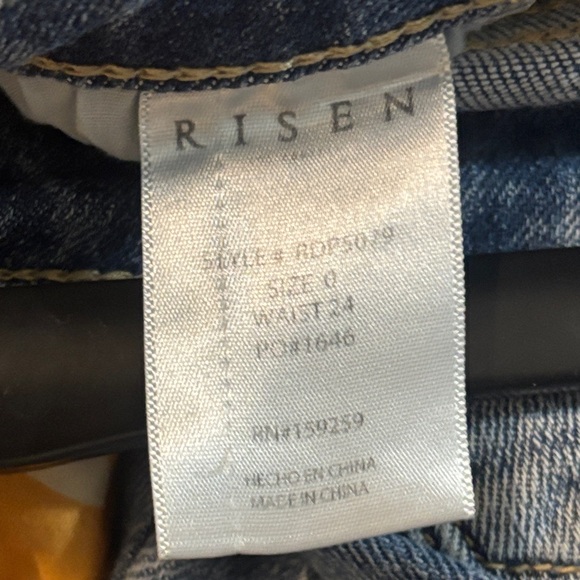 Distressed Risen Blue Jeans - Picture 12 of 12